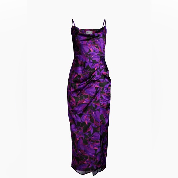 Milly Dresses & Skirts - Milly LILLIANA FLOATING PETALS SLIP DRESS